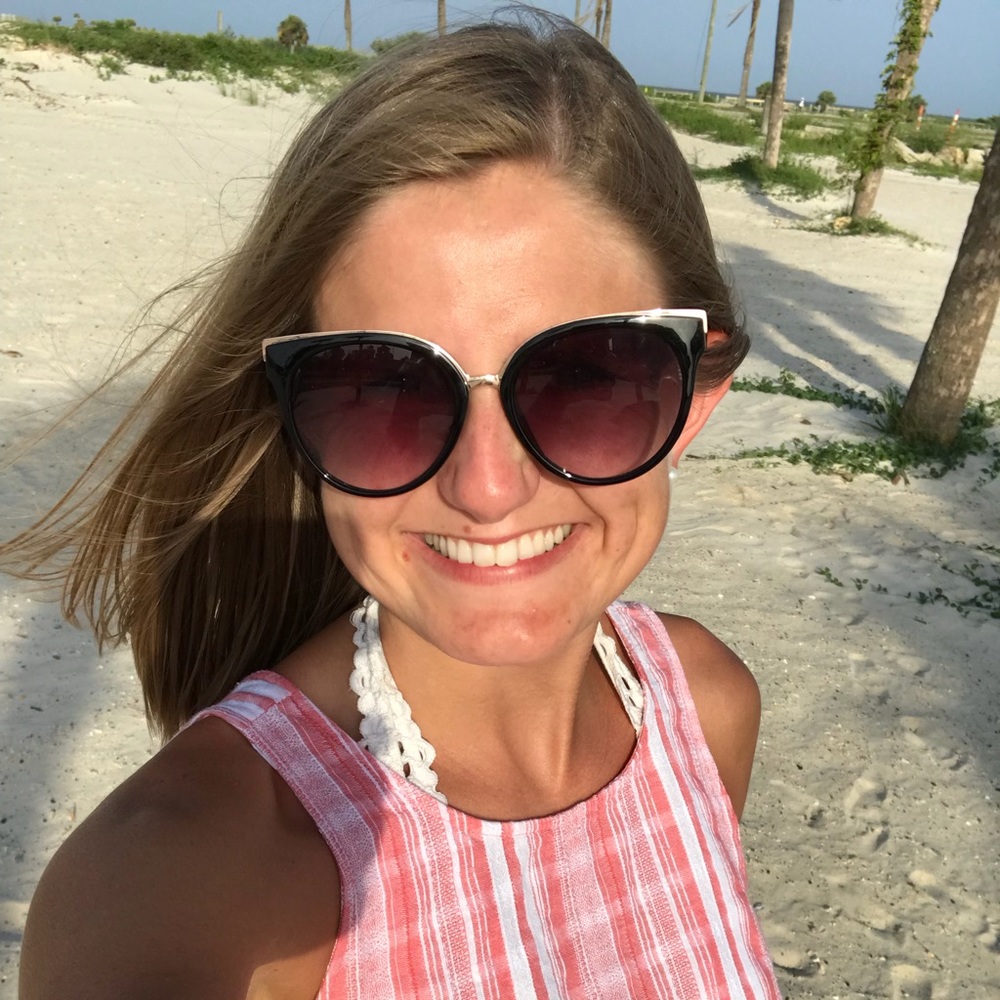 Meet your Posher, Kaila